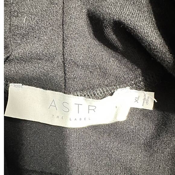 ASTR The Label Black Long Sleeve Mock Neck Shrug Women's Size XL NWT - Picture 7 of 10